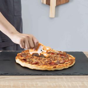 Kikkerland Lovers Pizza Cutter - Corgi Brown 10.4x7.4x8cm