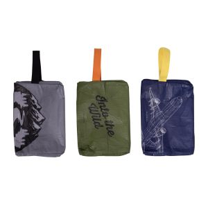 Maverick Toiletries Bag CDU 12pcs/3 Assorted 19x10x9.5cm