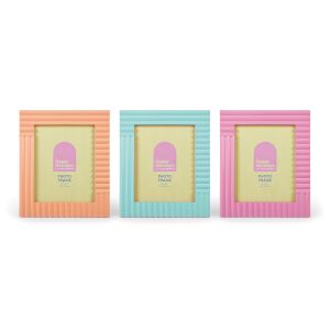 isGift Happy Mondays 8x10" Photo Frame CDU 6pcs/3 Assorted 28.5x1.5x33.5cm